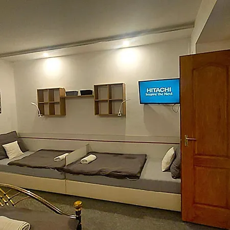 Apartamento Holiday Apartman *