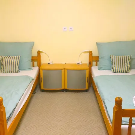 Holiday Apartman Apartament Mórahalom