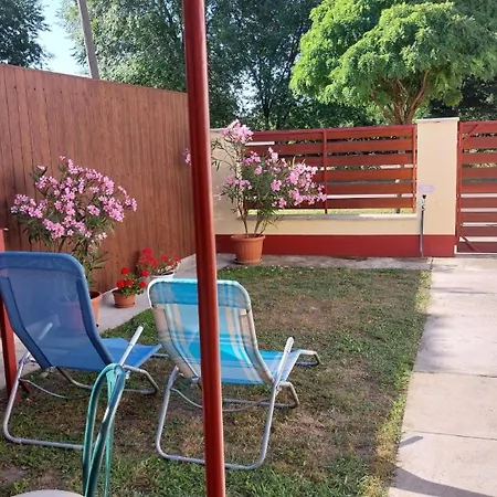 Apartamento Holiday Apartman Mórahalom