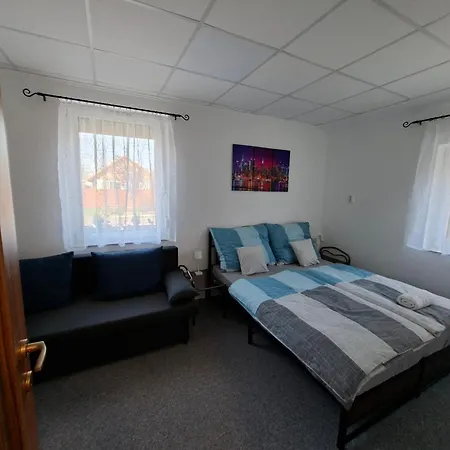Holiday Apartman Mórahalom