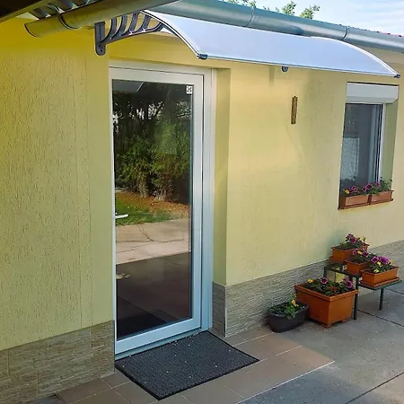 Holiday Apartman *